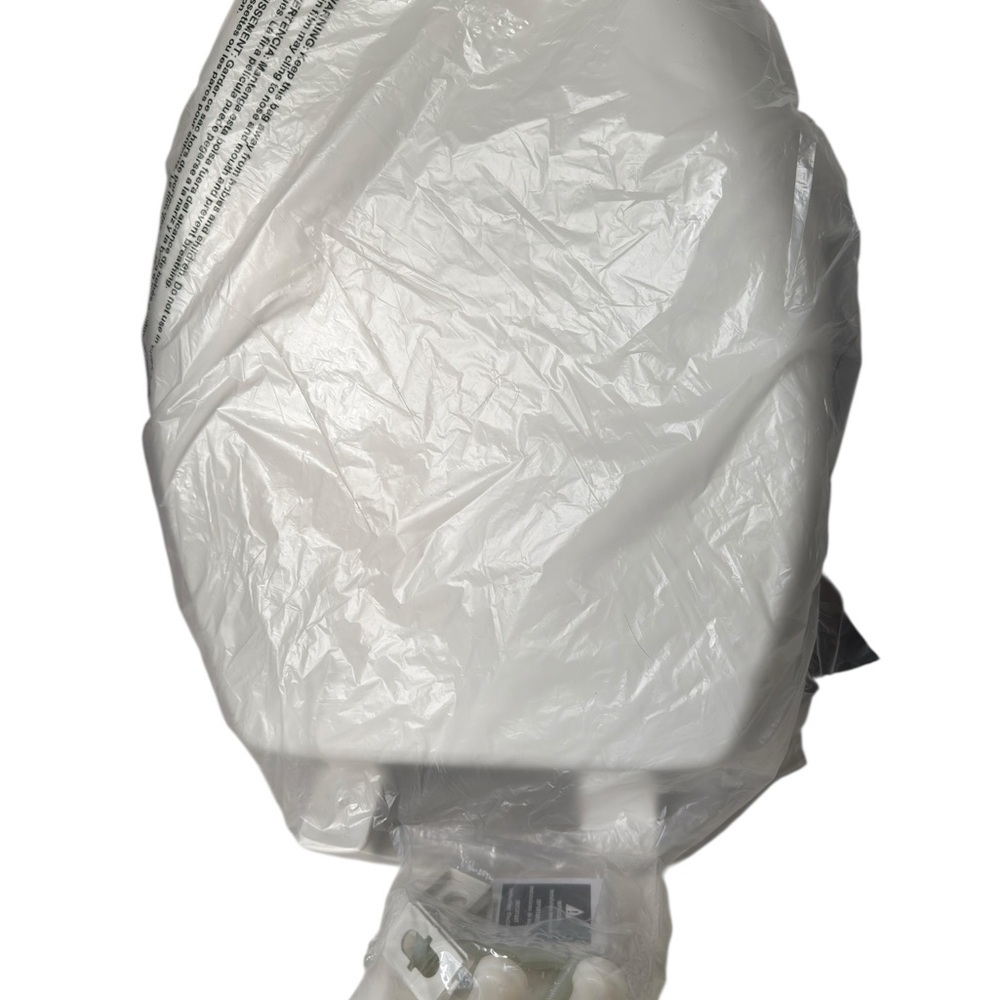 Mayfair by Bemis Elongated 18.5 inch l White Enameled Toilet Seat Cover NIB